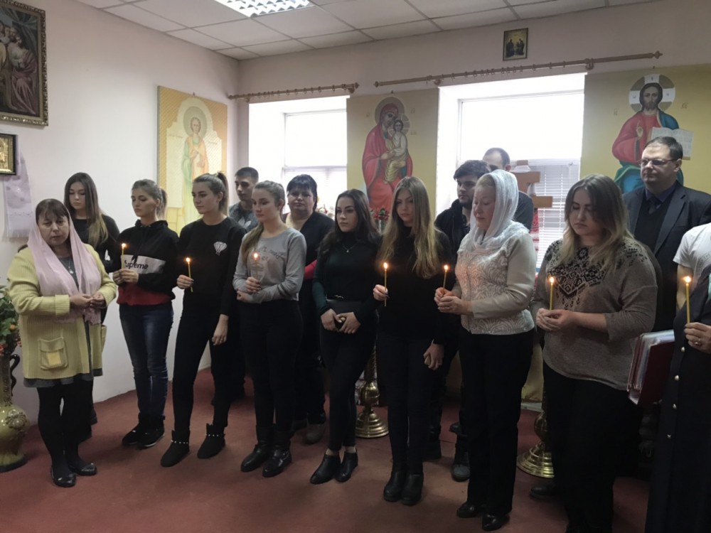 Вшанування пам'яті Героїв Небесної Сотні.....