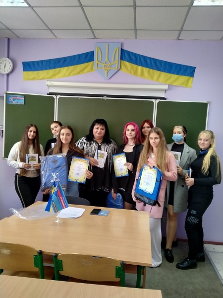 Проведення конкурсу творчих робіт студентів на тему: 